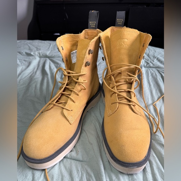 Sorel Jet Hi Line Lace Boots Waterproof new Women’s Size 10 - Picture 1 of 8